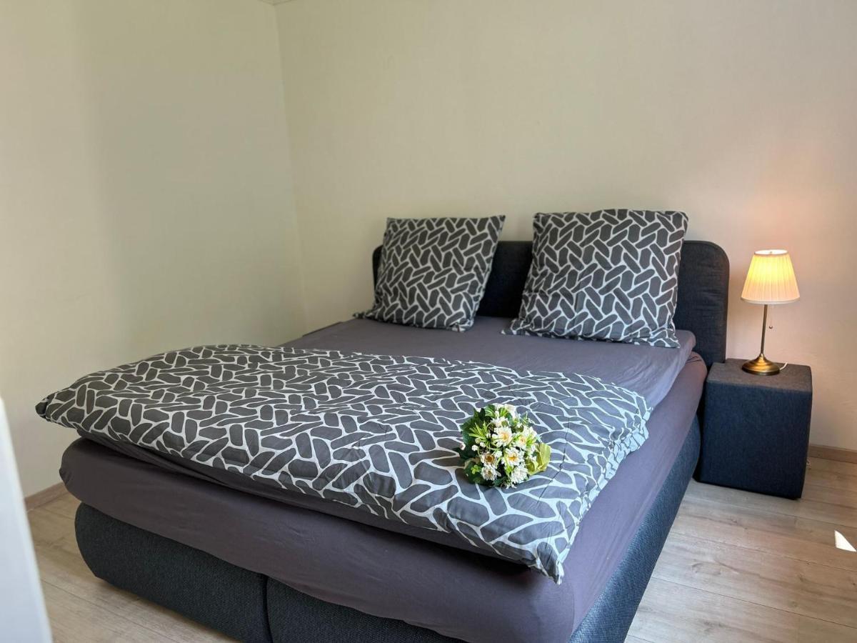 Gemuetliches Familienhaus - Fuehlt Euch Wohl Apartment โอลเดนบวร์ก ภายนอก รูปภาพ