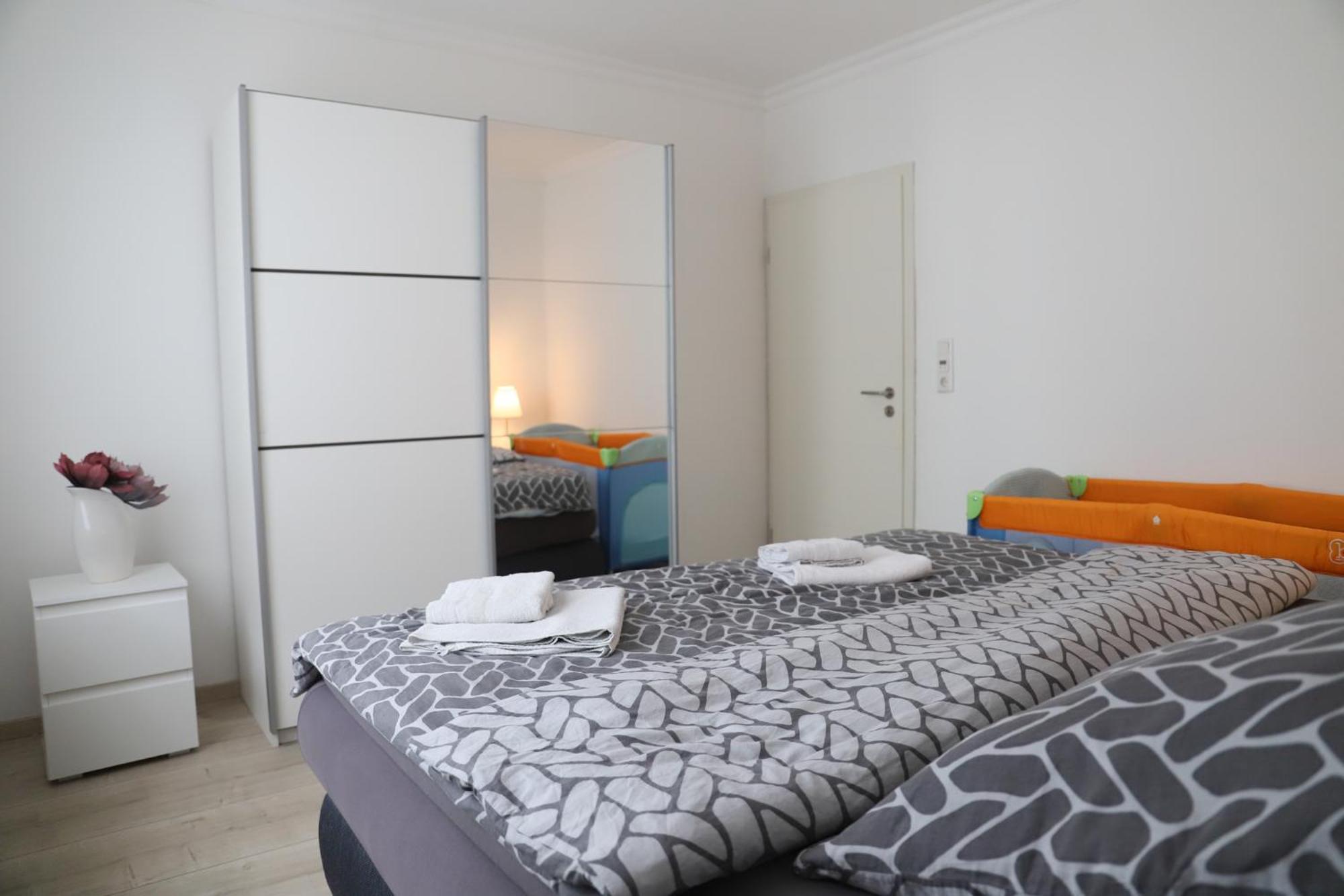 Gemuetliches Familienhaus - Fuehlt Euch Wohl Apartment โอลเดนบวร์ก ภายนอก รูปภาพ